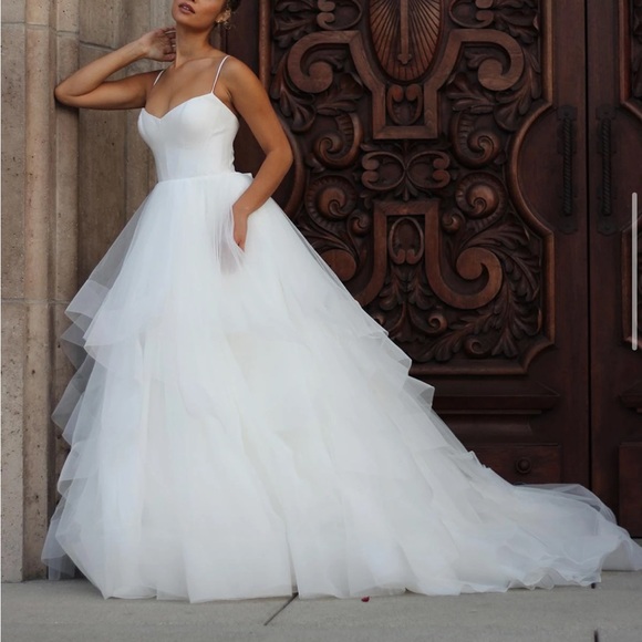 NEW WEDDING DRESS Martina Liana 1465